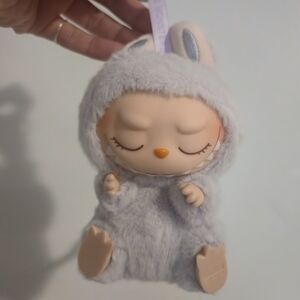 POP MART - Have A Seat Labubu  - ZiZi (Open Box)